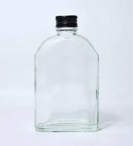 Botella de Cristal con Tapa Negra – Cuadrada y Hermética Cuisine Spot