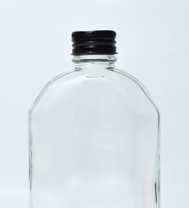 Botella de Cristal con Tapa Negra – Cuadrada y Hermética Cuisine Spot