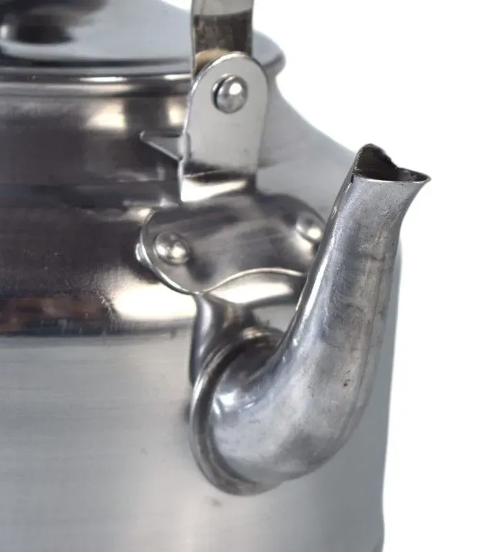 Tetera de Aluminio 22 cm Travesa – Modelo 180-001-003
