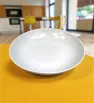 Plato Hondo 23 cm Beyaz Ánfora – Cerámica Resistente