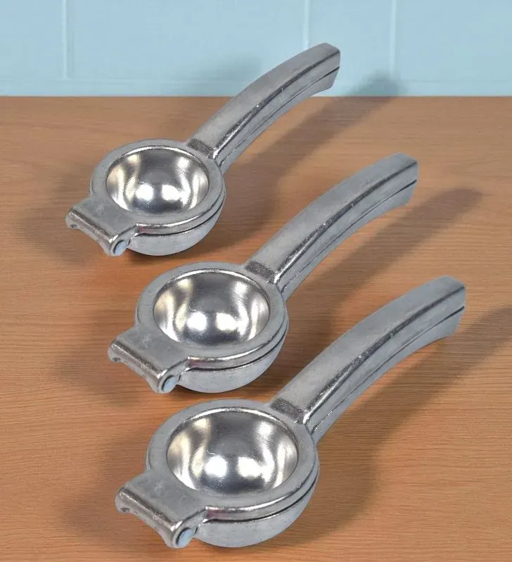 Exprimidor de Limón Grande Besthelg – Práctico y Resistente