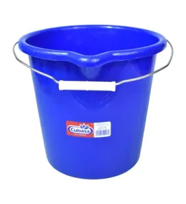 Cubeta con Pico 8.5 L – Cubasa