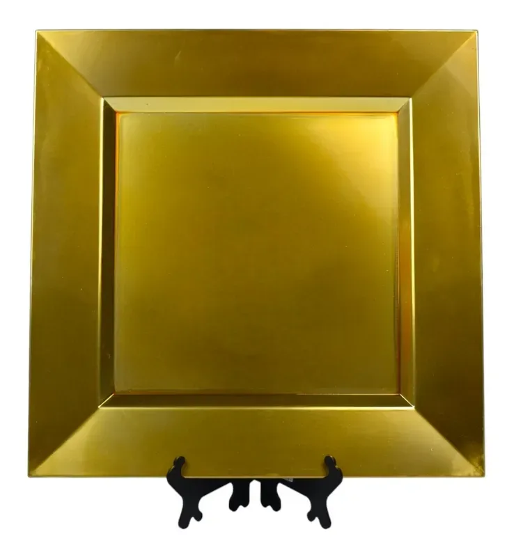 Plato Base Cuadrado Bari Dorado Plástico – Vittori 3705D