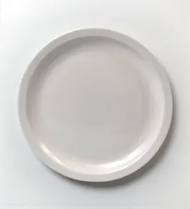 Plato Trinche 8" TÁVOLA – Melamina blanca resistente